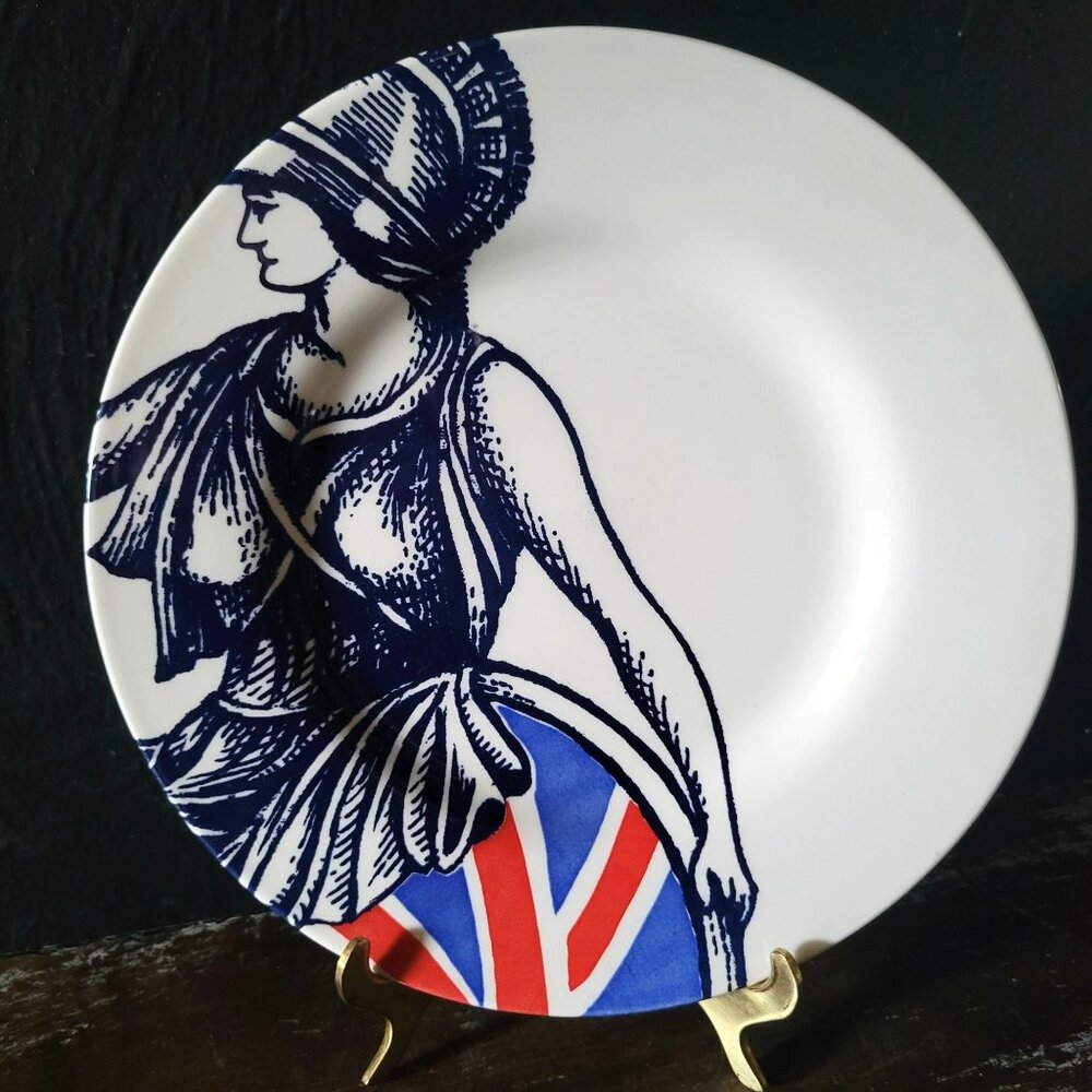 Royal Stafford Britannia 8.5 inch Salad Plate by Royal Stafford Union Jack